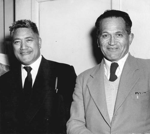 Arapeta Awatere (left) and George Nēpia