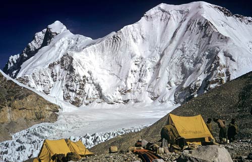 Barun expedition: a campsite