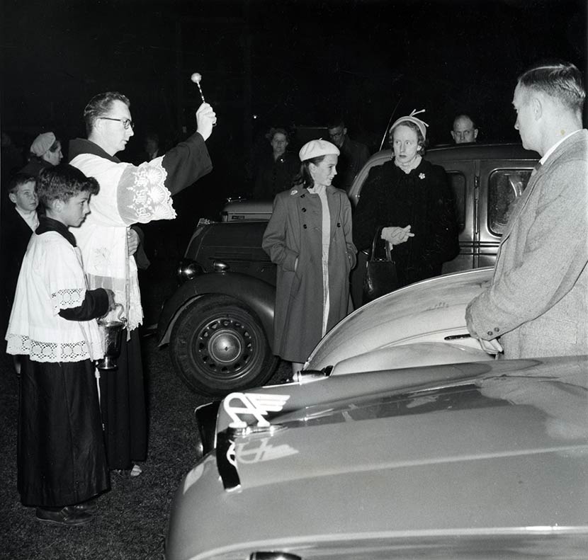 Catholic community life: blessing cars, Lower Hutt, 1958
