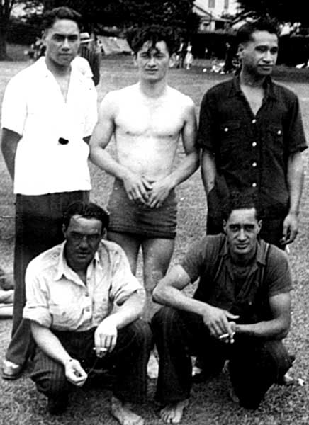 Hone Tūwhare and friends, 1940s