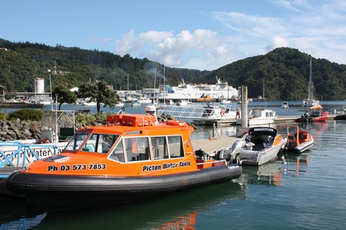 Water taxi, Picton