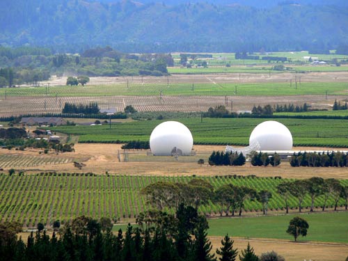 Waihopai: satellite station and vineyards