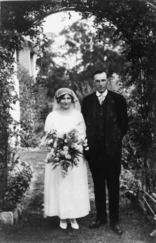 Helen and Noel Benson on their wedding day, 8 December 1923