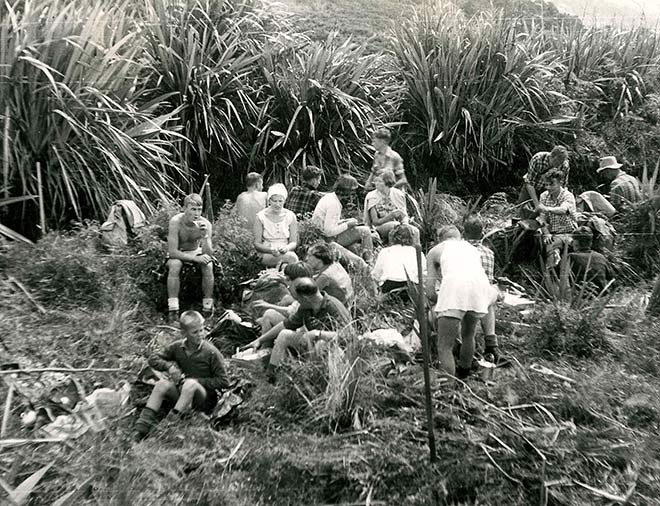 Working party at Te Pōrere, 1959