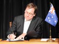 Signing the Wellington Declaration
