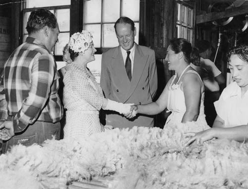 Royal visits: woolshed visit, 1958