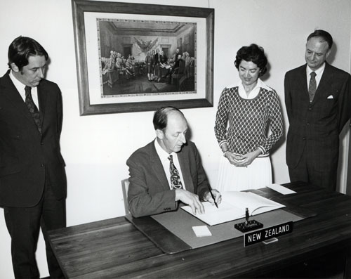 Signing an international convention, 1972