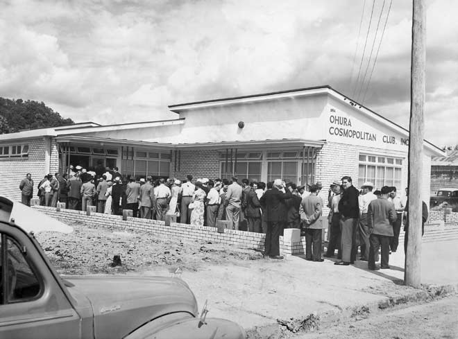 Ōhura: opening the Cosmopolitan Club, 1954
