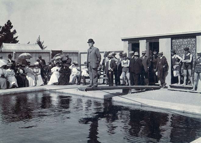 Council facilities: Waimate swimming baths, 1908