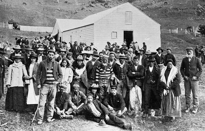 Ko Te Kōti Whenua Māori i Ahipara, i te tau 1904