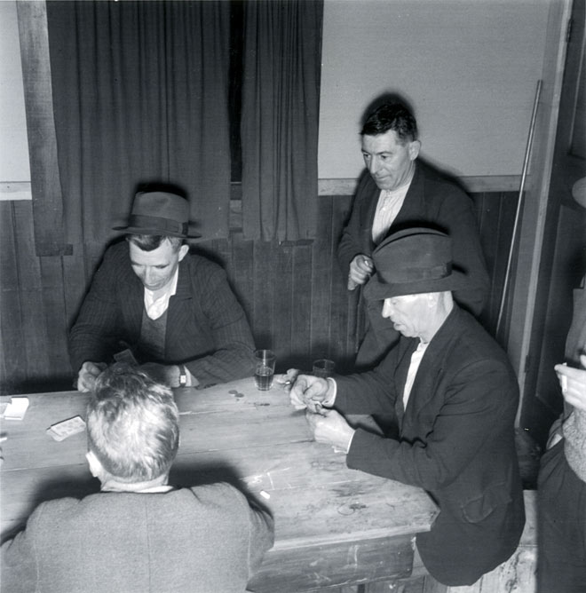 Miners playing forty-fives, 1944