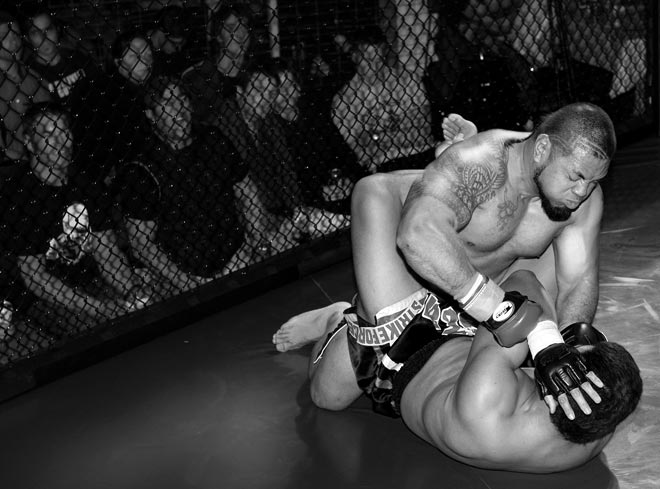 Cage fighting, 2007