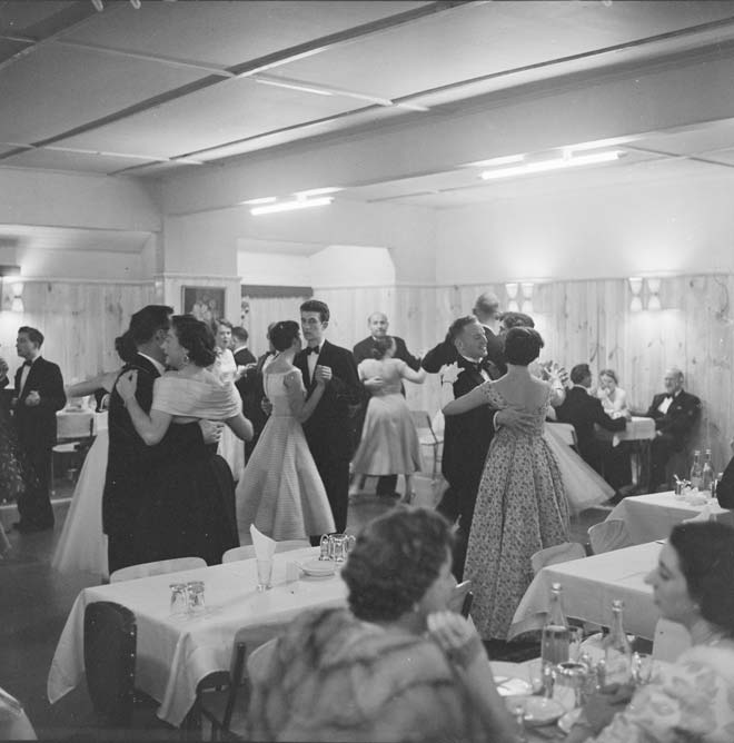 Dine and dance, 1955
