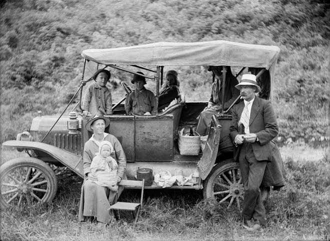 A picnic with the Model T