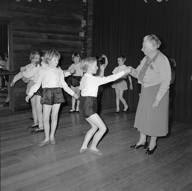 Teaching dance, 1957