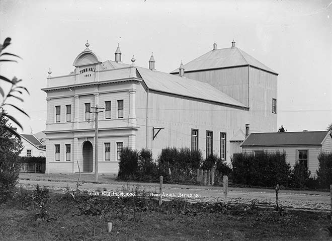Edwardian town halls: Inglewood