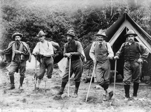 George Edward Mannering (second from right) and a party of mountaineers before a climb, about 1895