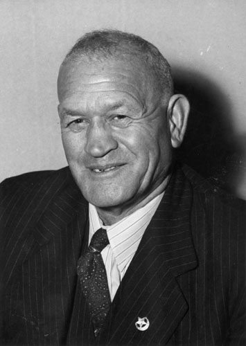 Tiaki Ōmana, August 1960