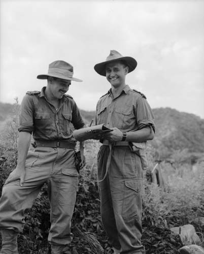 Captain Brian Matauru Poananga (right) with Lieutenant J. Brooke in Korea