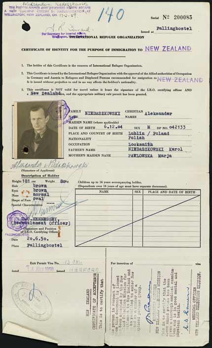 Displaced persons enter New Zealand 