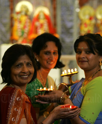 Celebrating Diwali, Auckland, 2005