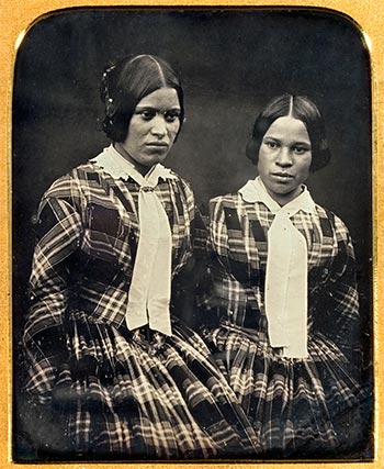 Daguerreotype of Caroline and Sarah Barrett, early 1850s
