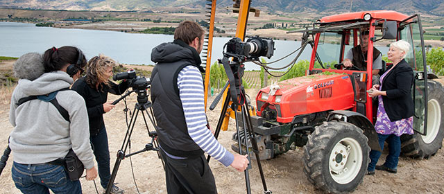 Filming <em>Thirsty work</em>, a television series about wine, in Cromwell, 2012