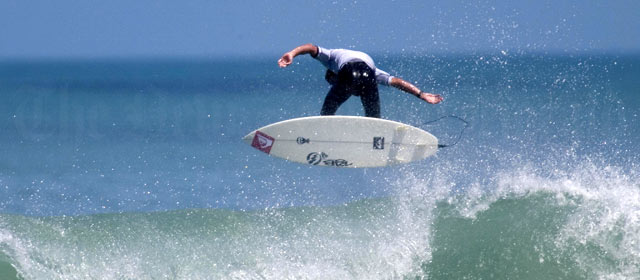 National champion Maz Quinn surfs at Ninety Mile Beach