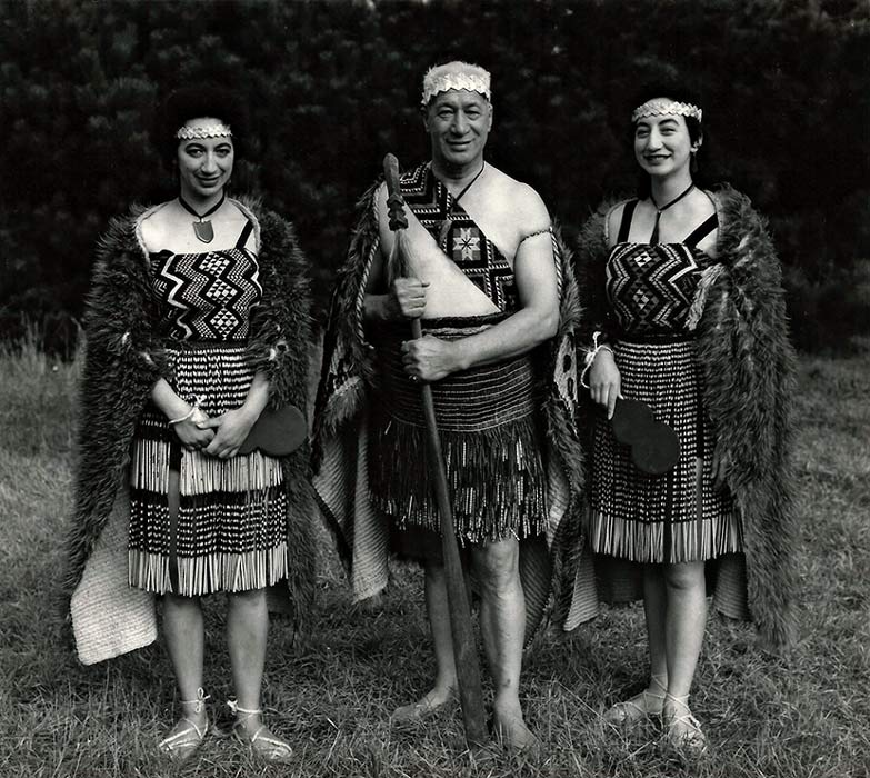 Whetū, Eruera and Rima Tirikātene