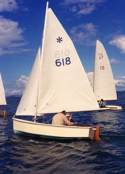 A 1970 photograph of Jack Brooke racing a Sunburst dinghy