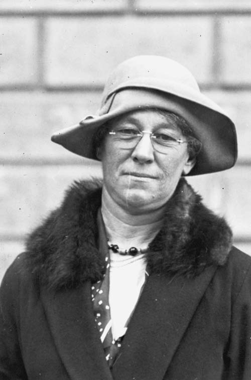 Alice Eleanor Cossey, 1931