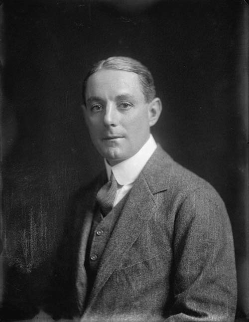 Arthur Donald Stuart Duncan, 1910