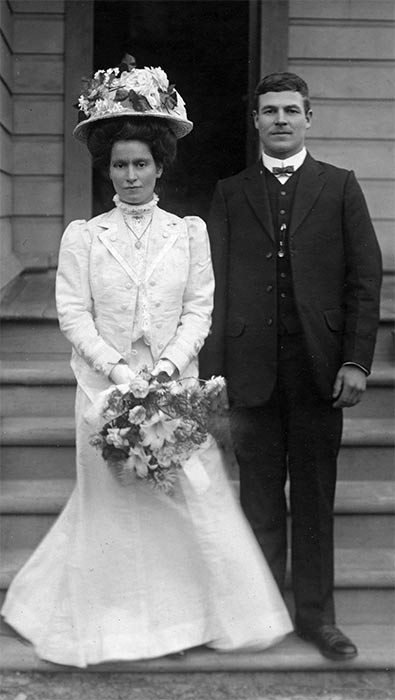 Edward Hunter on the day of his marriage to Mary Wards Cutt at Wellington, 20 April 1909