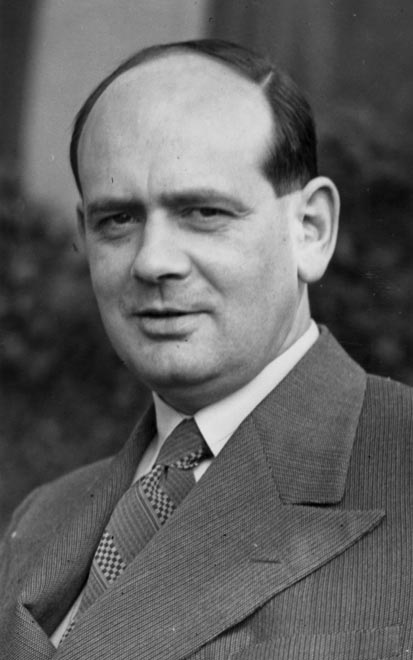 George Douglas Robb, 1940