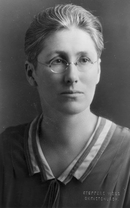 Helen Macdonald Simpson