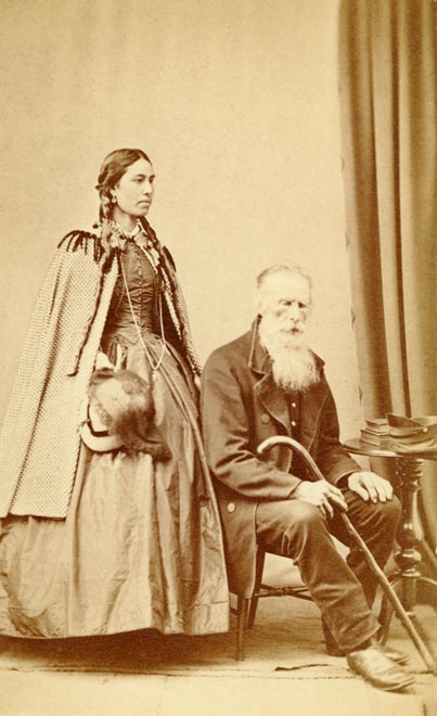 Phillip Tapsell and one of his daughters