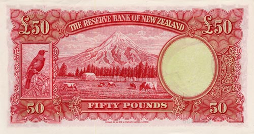 Mt Taranaki on the £50 note