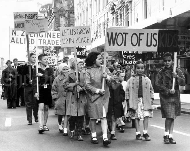 Anti-nuclear protest – Parades and protest marches – Te Ara Encyclopedia of New Zealand