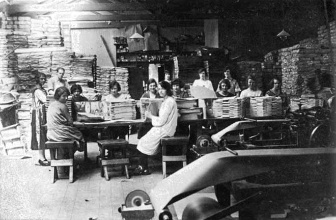 Mataura bag room, 1920s