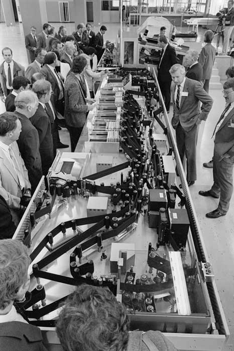 Mechanised mail sorting, 1980s