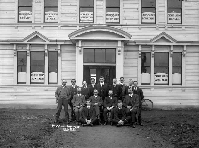 Government department building, Stratford, 1913