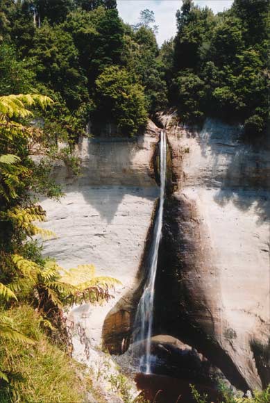 Mt Damper Falls