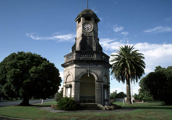 Taradale war memorial clock 