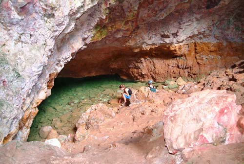 Rautapu cave