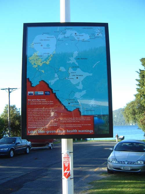 Lake Rotorua health warning