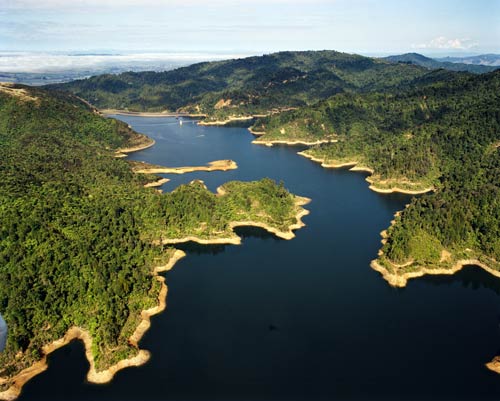 Mangatangi dam