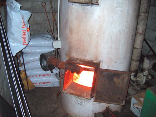 Wood pellet boiler
