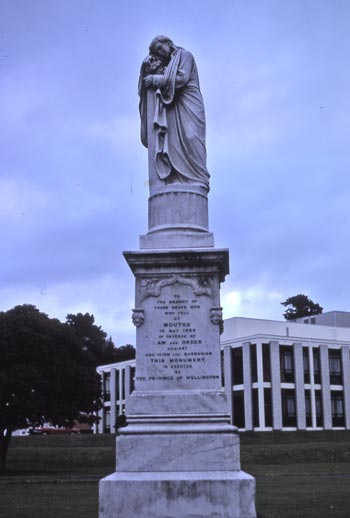 Moutoa memorial, Whanganui 