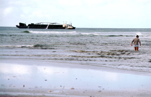 Sand dredge, Pākiri Beach
