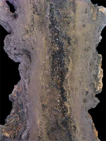 Minerals in a black smoker chimney 